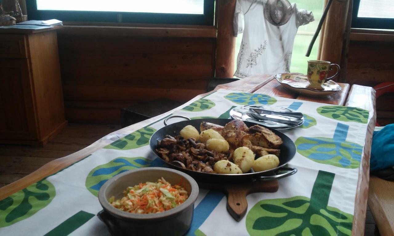 Dolina 4 Stawow Villa Krzywcza Bagian luar foto